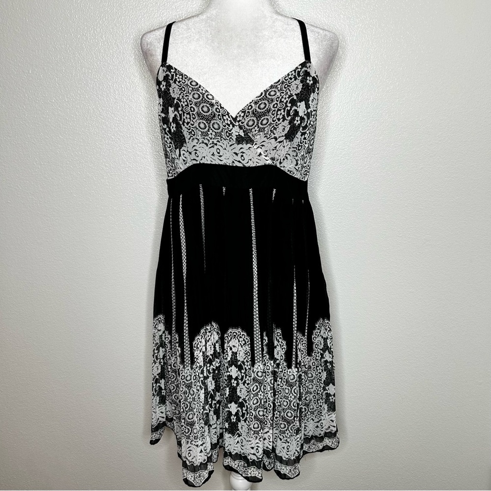 INC Womens Black & White Patterned V-Neck Strappy Pleated Knee Length Dress 10